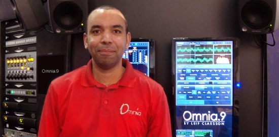 Leif exhibits the Omnia.9 at IBC 2013